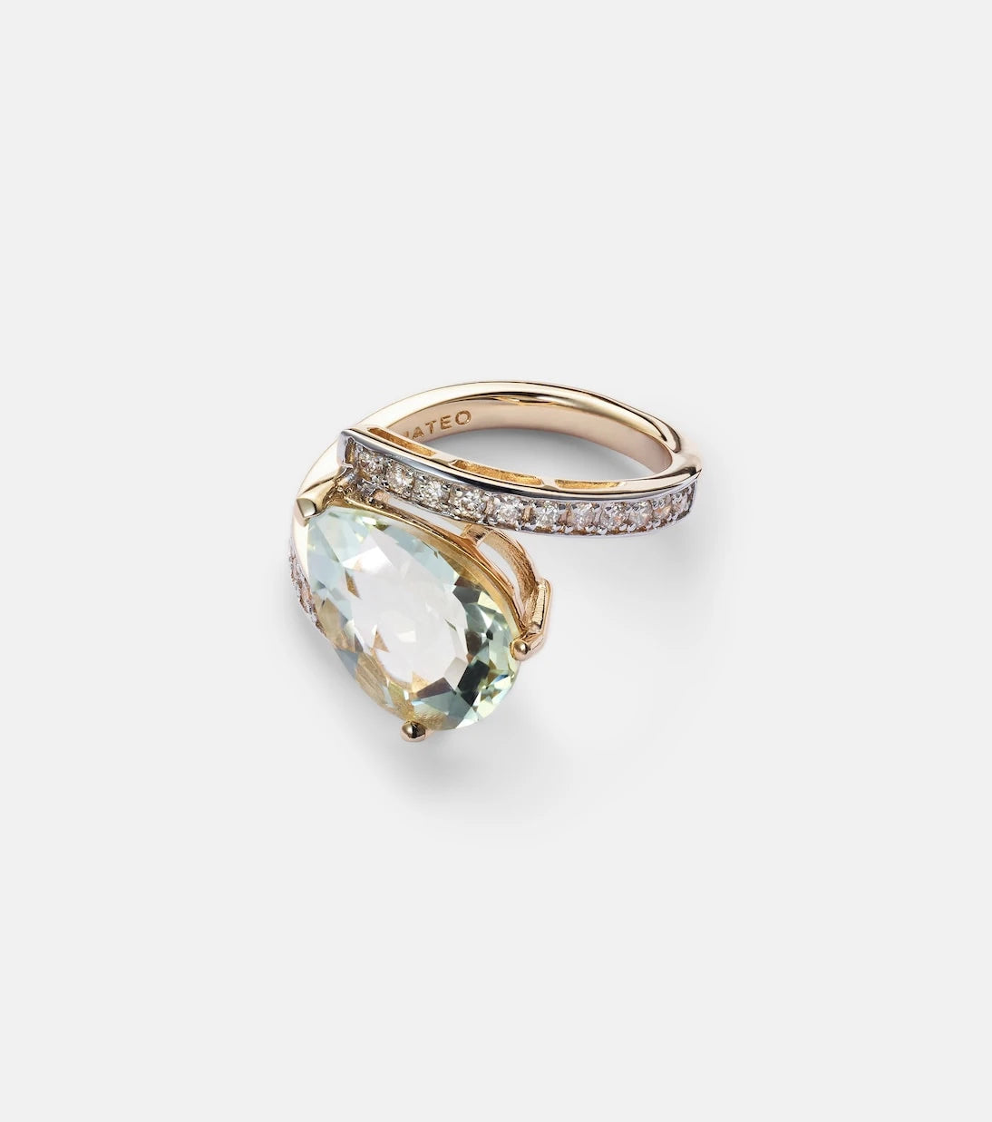 Mateo - Slanted 14kt gold ring with amethyst and diamonds