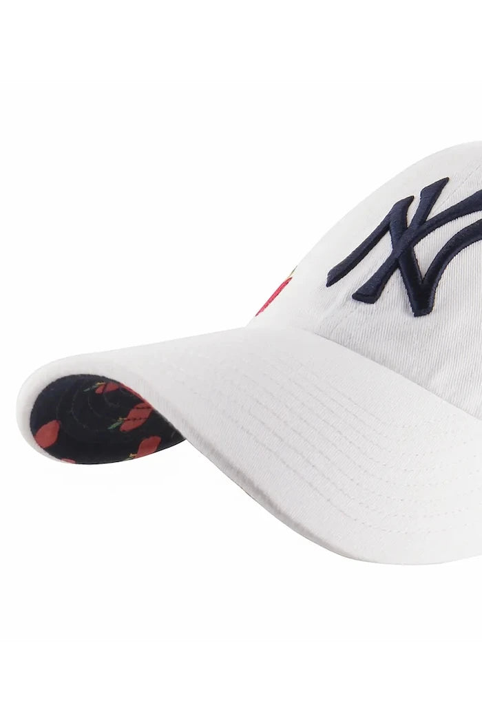 Памучна шапка с козирка 47 brand MLB New York Yankees