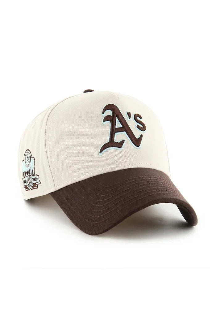 Памучна шапка с козирка 47 brand MLB Athletics Sure Shot