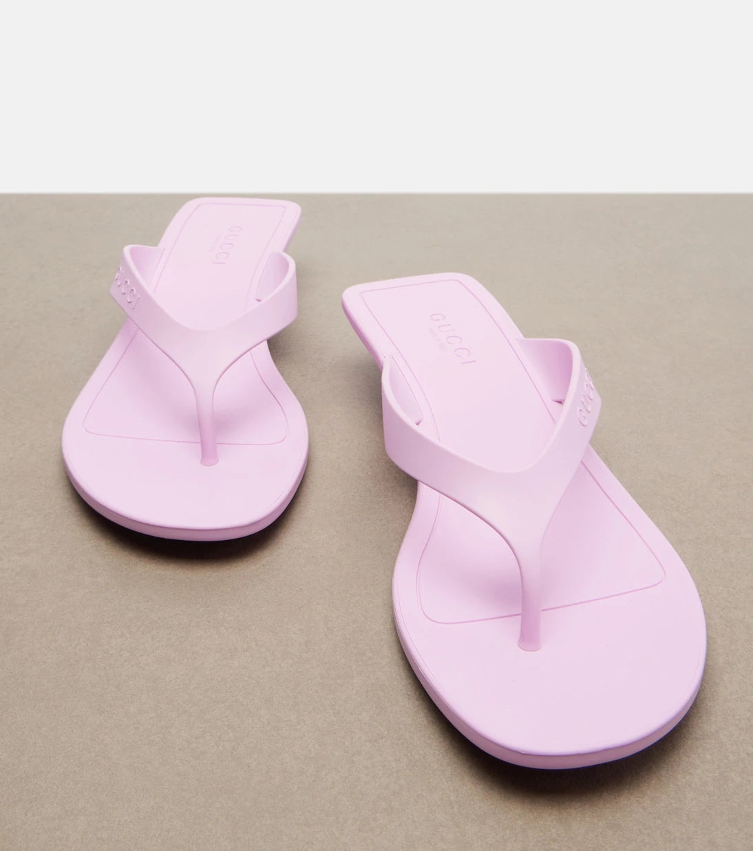 Gucci - Vittoria thong sandals