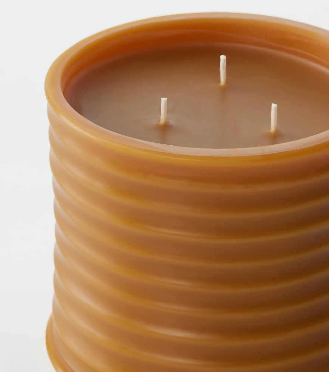 Loewe Home Scents - شمعة Bronze Beeswax Medium المعطرة