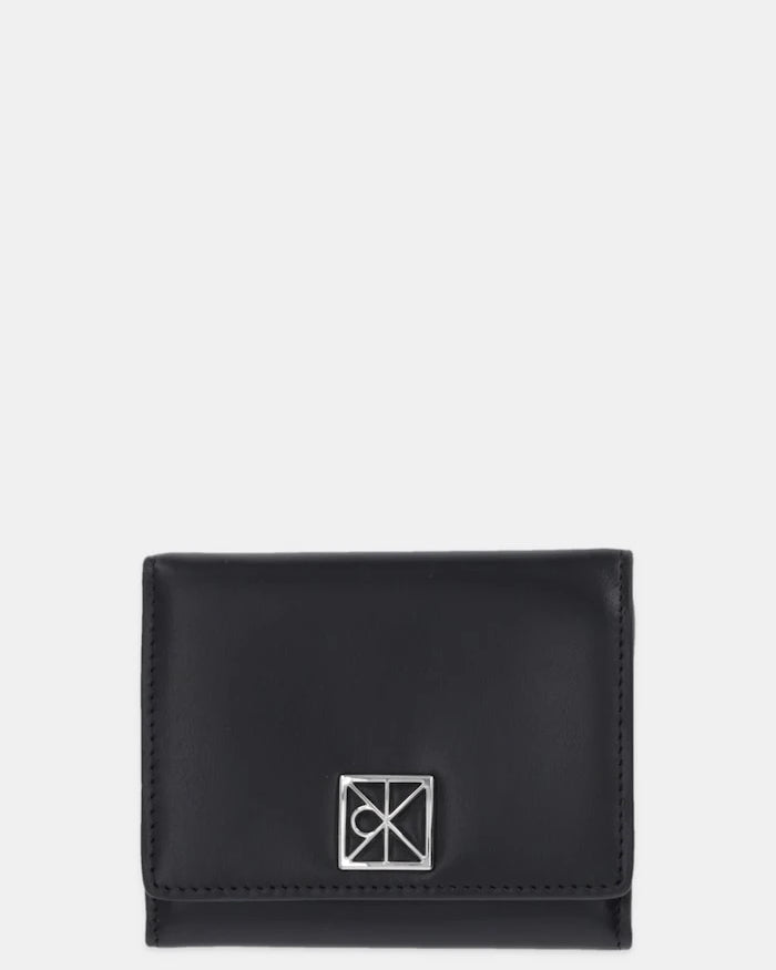 Кожен портфейл Calvin Klein