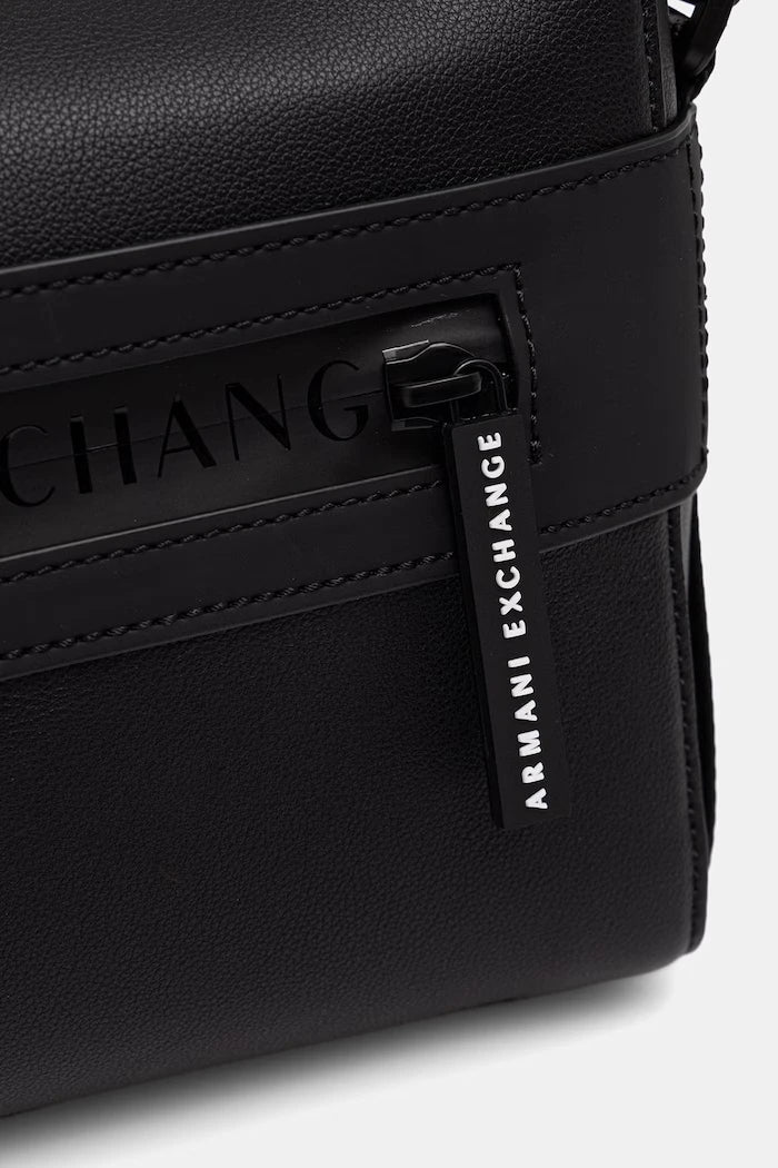 Armani Exchange Erkek Suni Deri Omuz Çantası