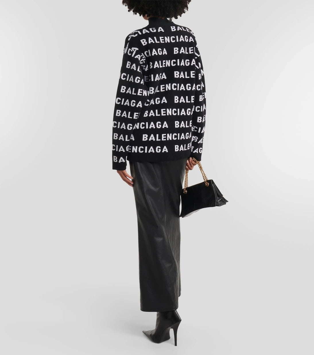 Balenciaga - كارديجان من مزيج الصوف بنقشة شعار الماركة الجاكار