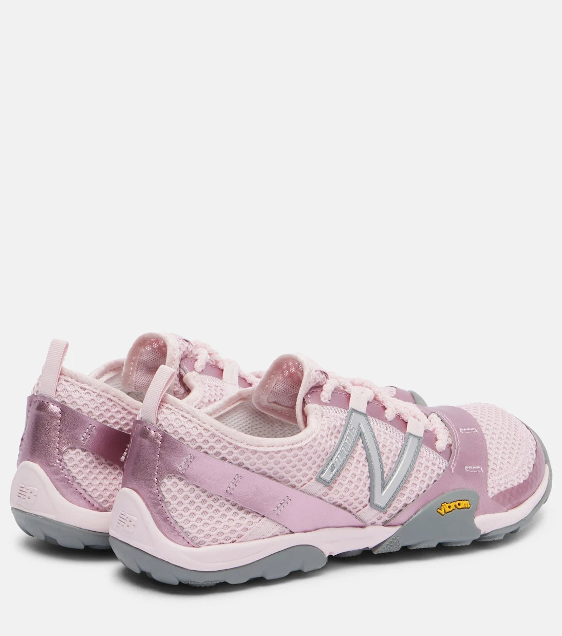 New Balance - حذاء الجري تريل MT10