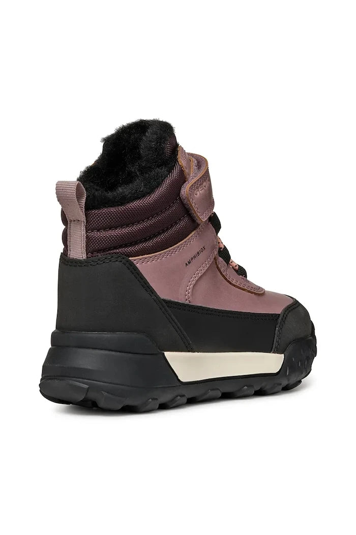 Зимни обувки Geox TREKKYUP