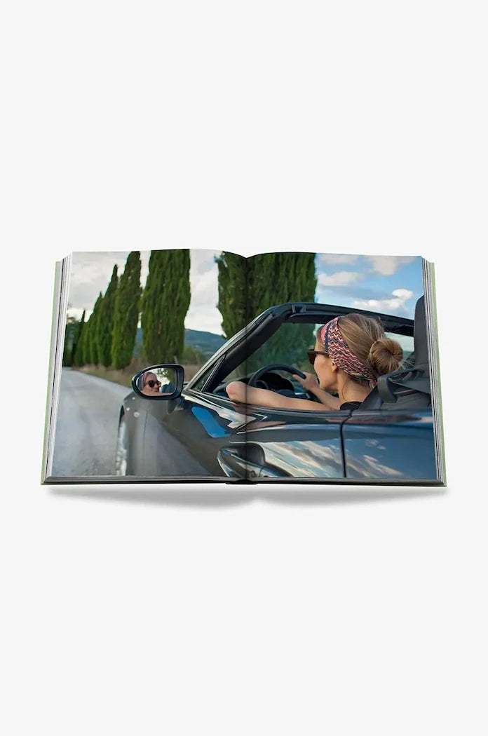 Assouline Tuscany Marvel by Cesare Cunaccia, English