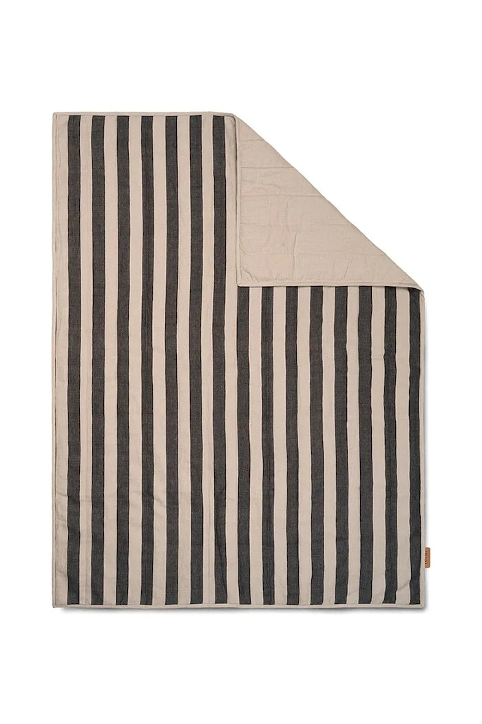 ferm LIVING Grand 120 x 170 cm Pamuklu Yatak Örtüsü