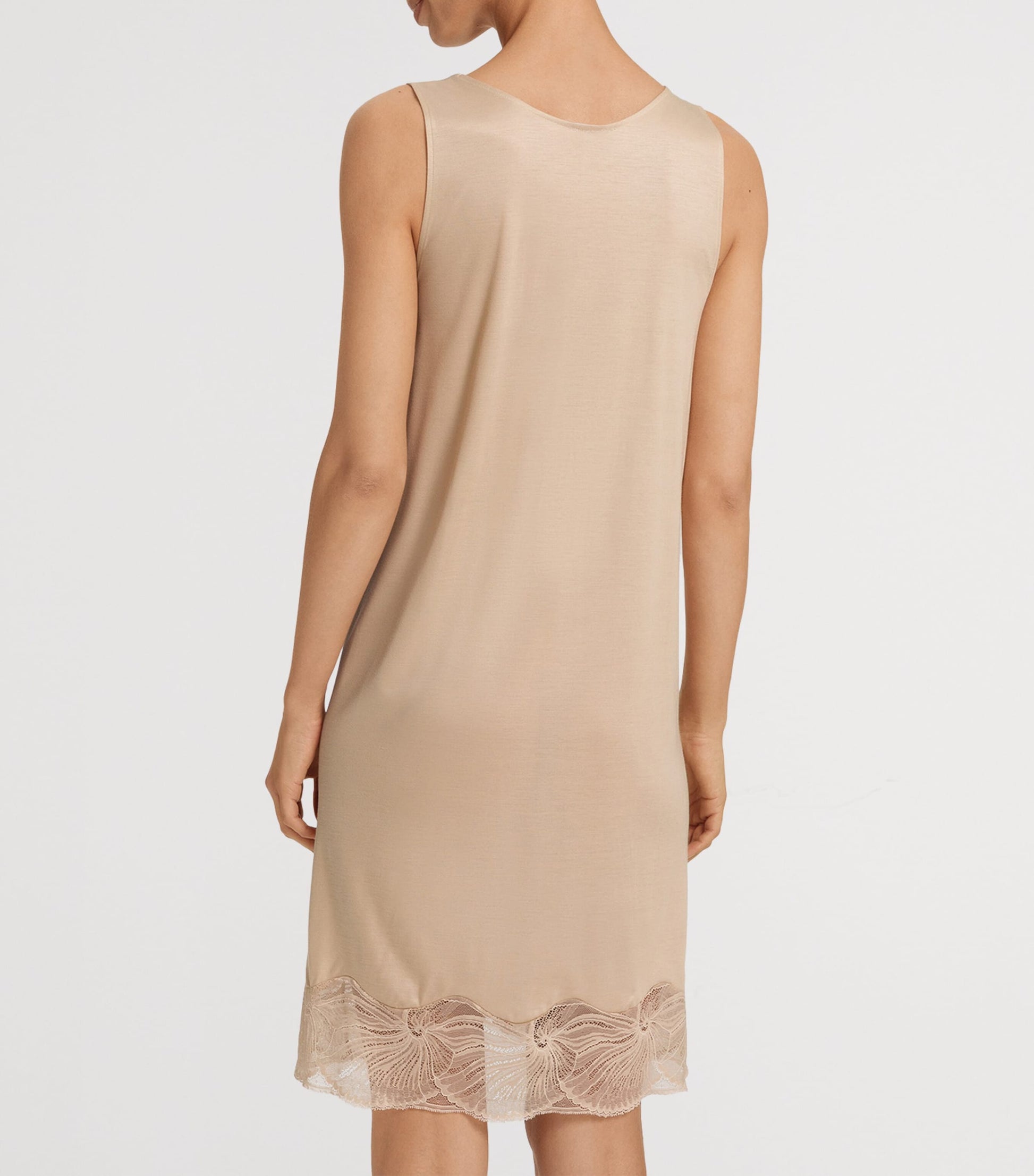 Hanro Lace-Trim Lilith Nightdress