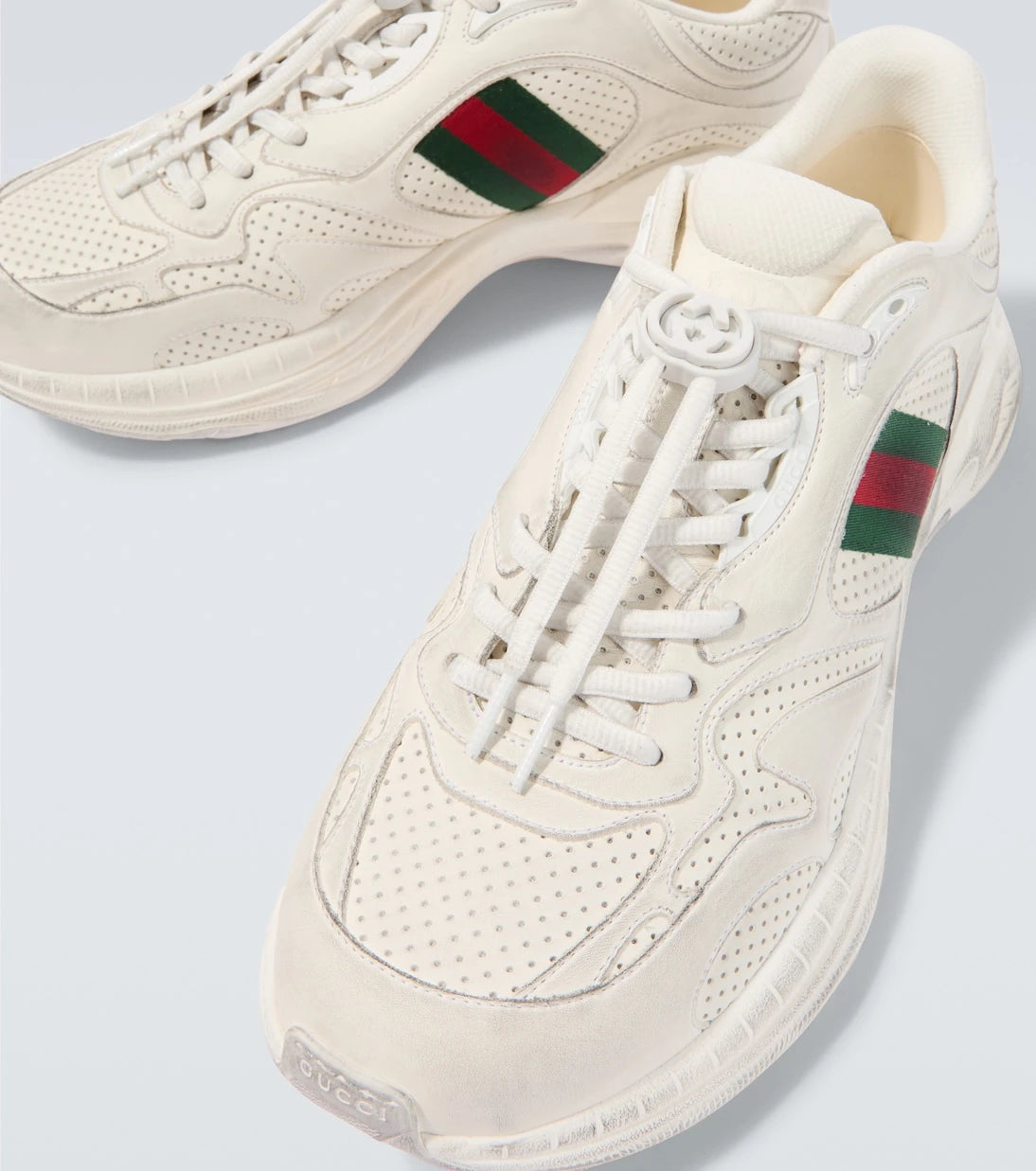 Gucci - حذاء سنيكرز جلدي 2.0 من Gucci