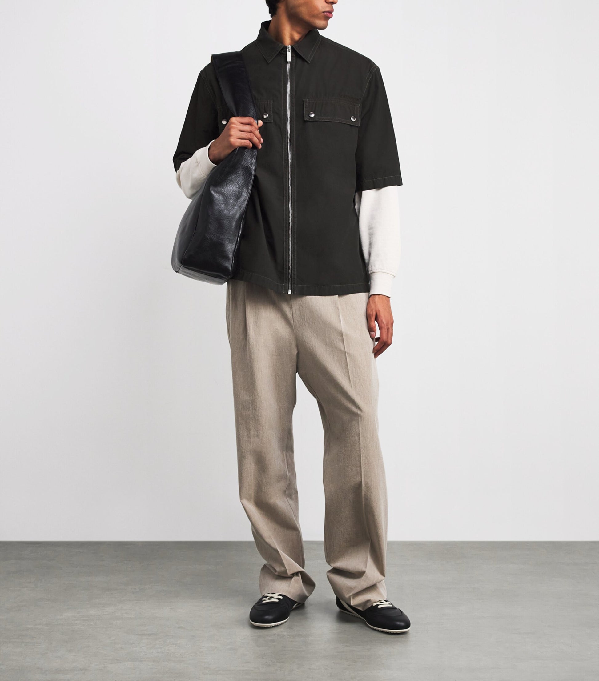 Off-White Cotton Arrow Print Zip-Up Short-Sleeve Shirt