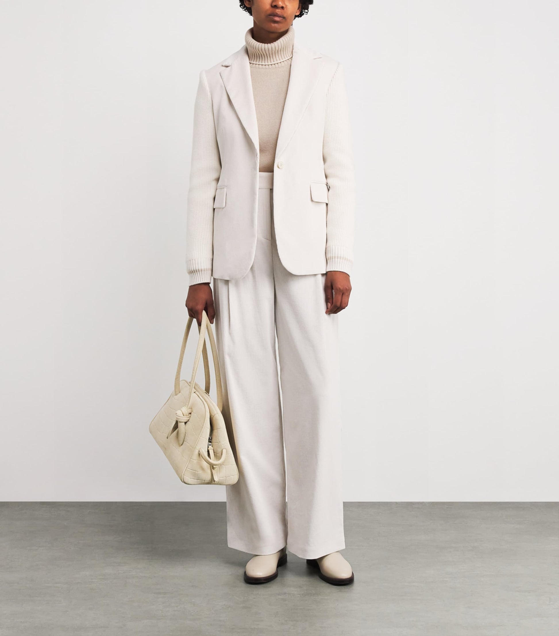 Eleventy Beige Cashmere Rollneck Sweater