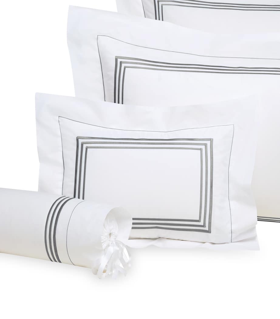 Tre Righe Square Oxford Pillowcase (65cm x 65cm)