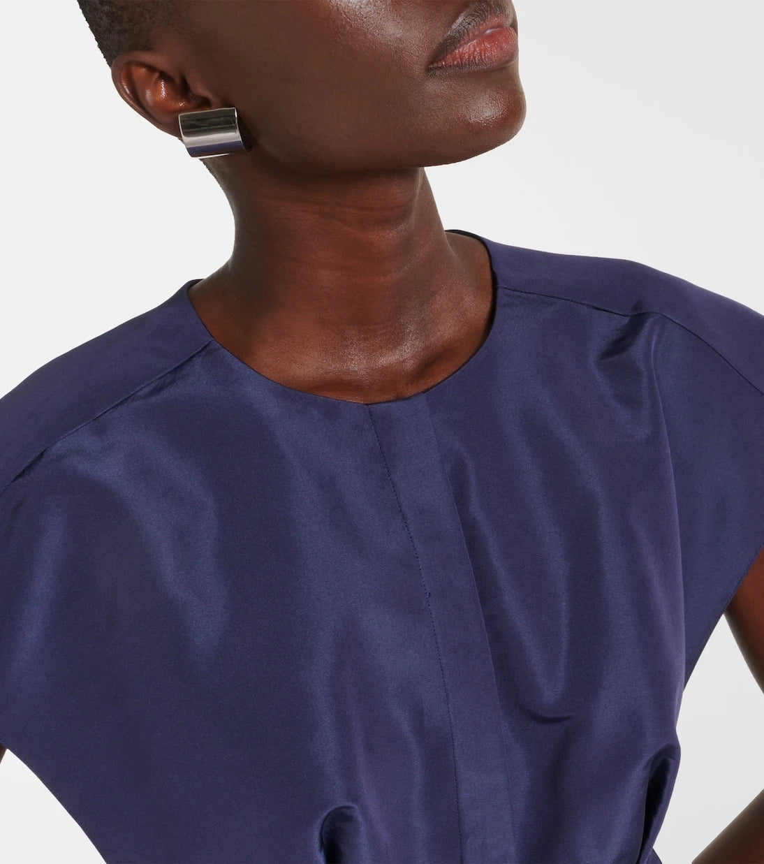 Carolina Herrera - Bow-detail silk midi dress