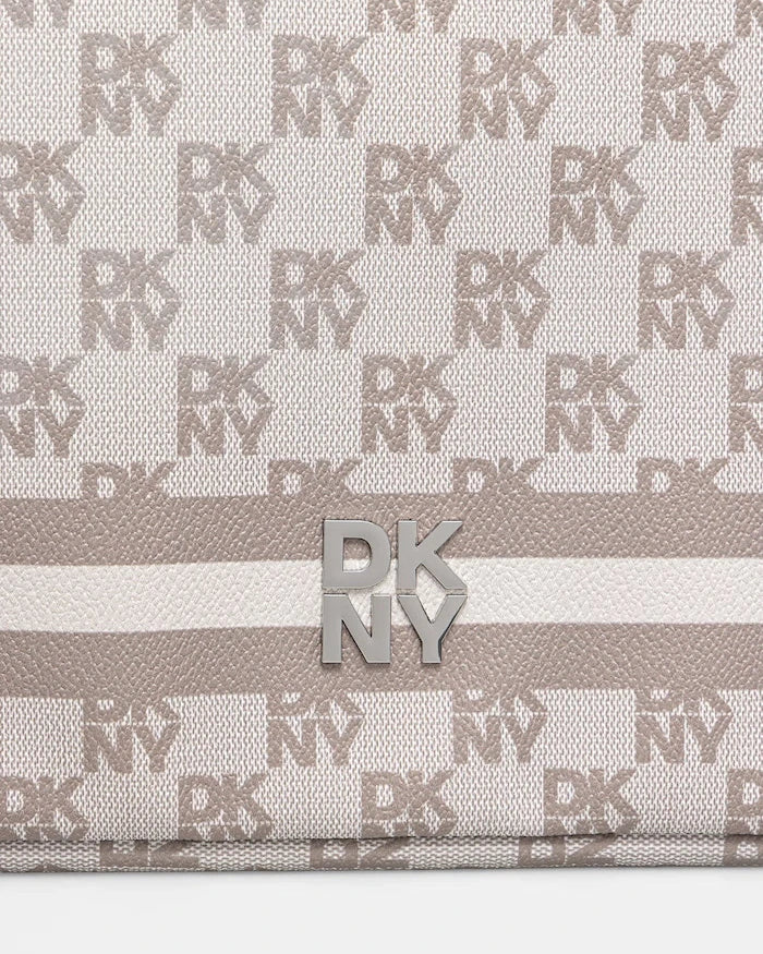 DKNY калъф за лаптоп от имитация на кожа