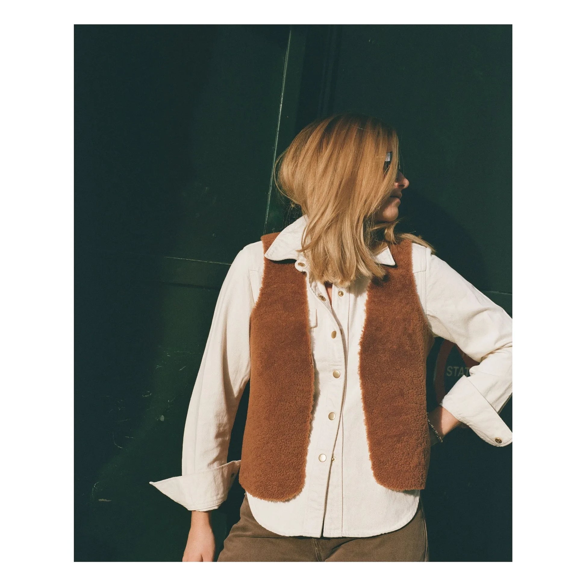 ILDA'S sheep - Sheepskin Merino Sleeveless Jacket | Brown