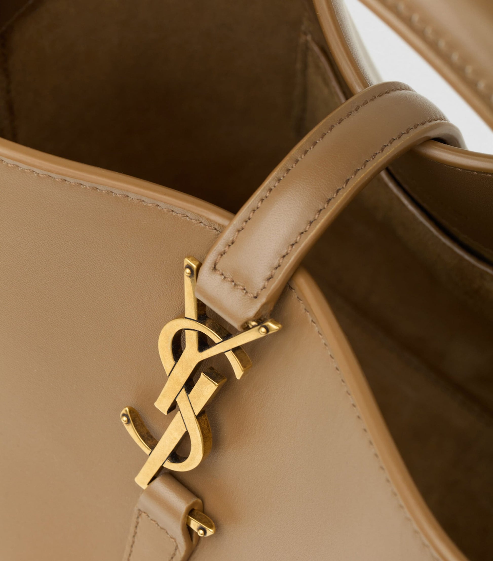 Beige Small Le 37 Bucket Bag