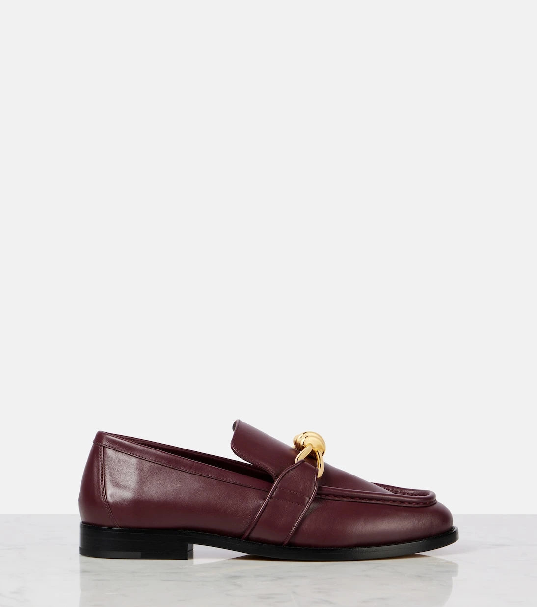 Bottega Veneta - حذاء لوفرز أستير نوت الجلدي