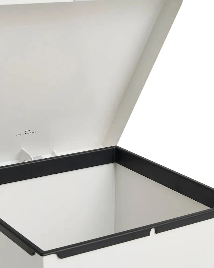 HAY Loop Bin Çöp Kovası - 26 L/26,5 x 31,5 x 57 cm