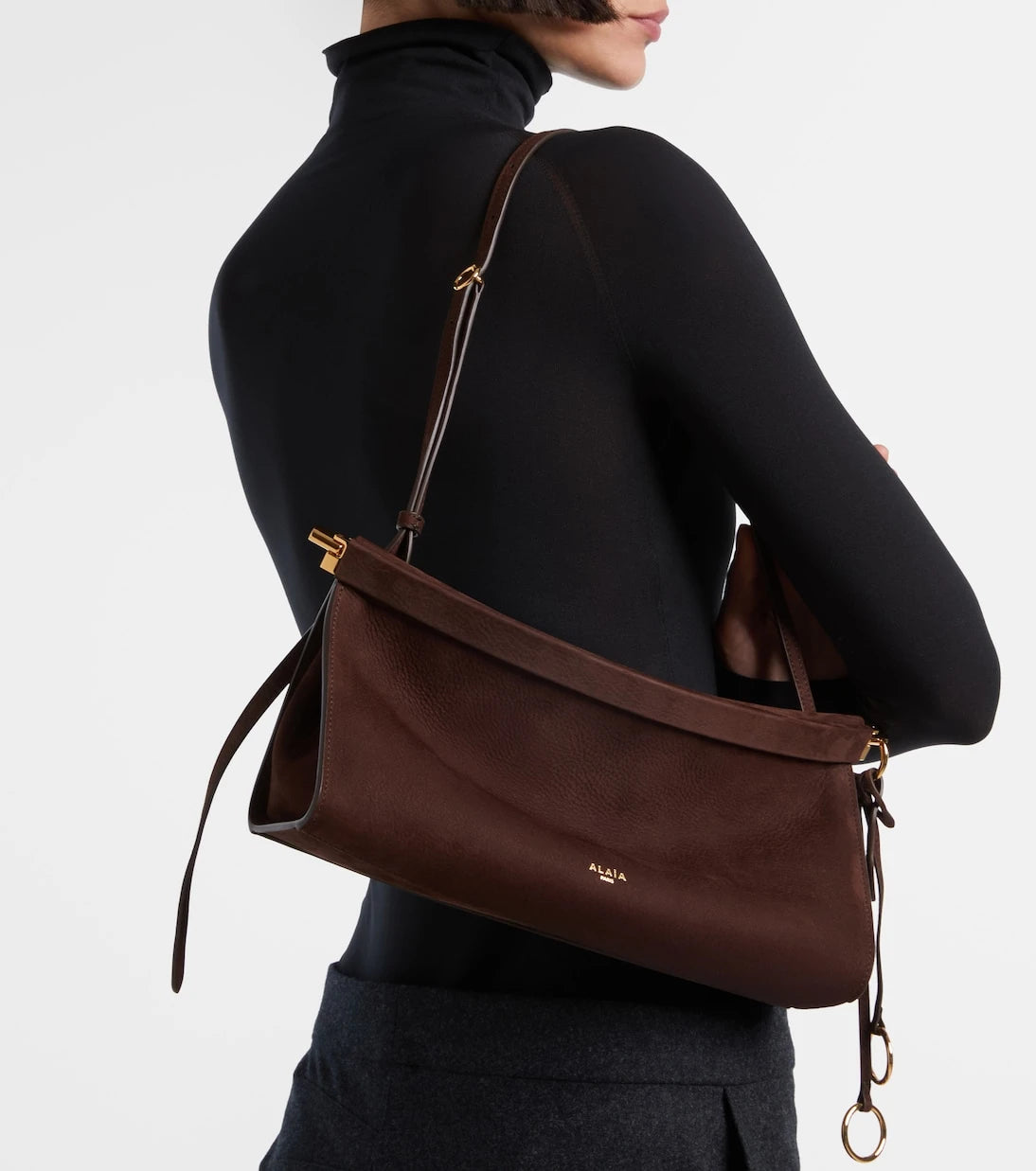 Alaïa - حقيبة كتف Le Click East West متوسطة من جلد الشامواه