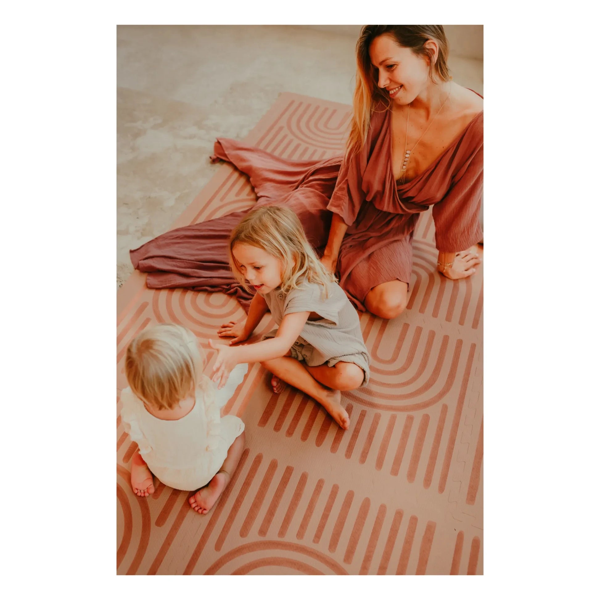 Toddlekind - Linear modular playmat | Camel