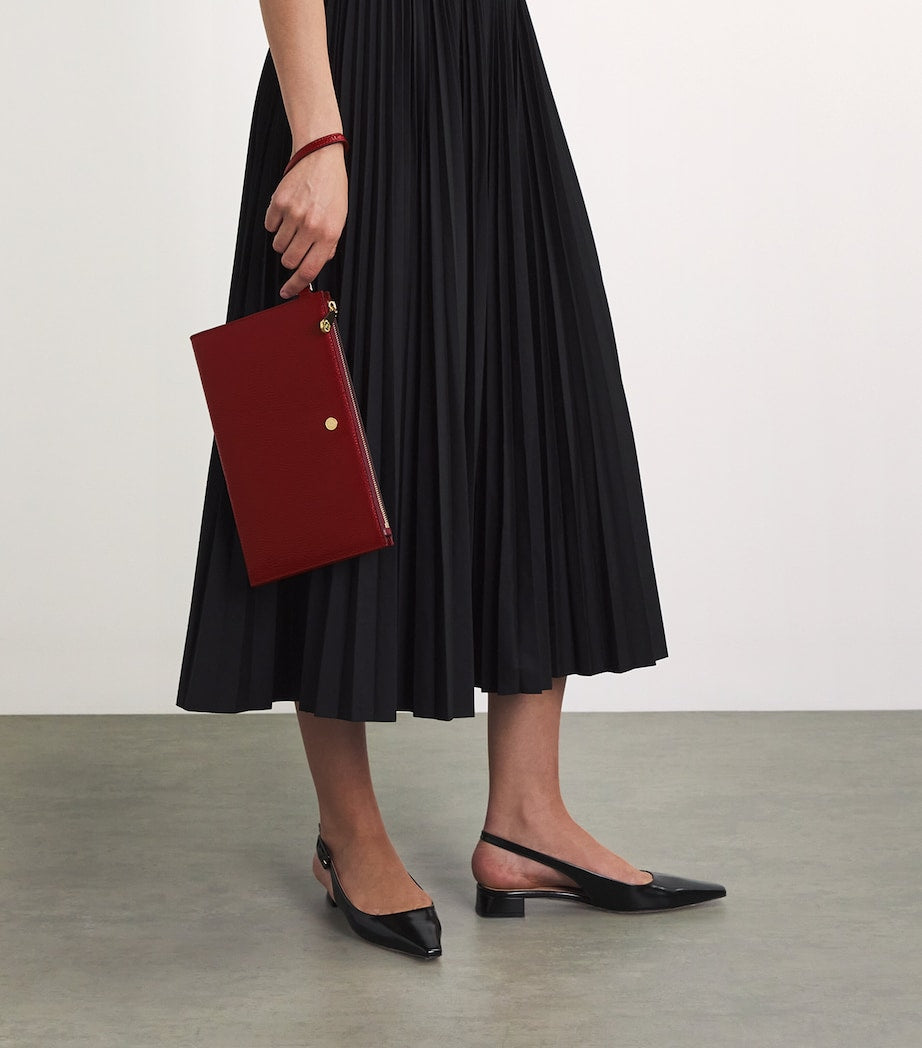 Medium Pebbled Leather Pouch BURGUNDY