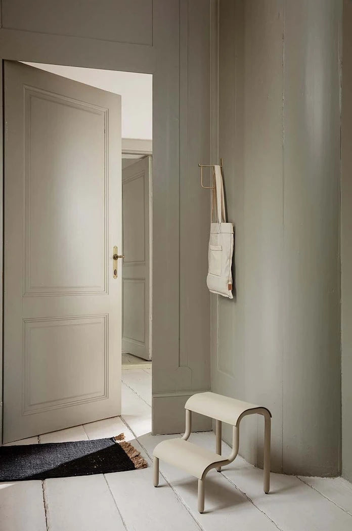 Табуретка ferm LIVING Up Step Stool L