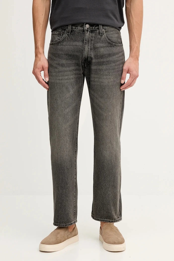 Levi's 555™ Rahat Düz Kesim Jean