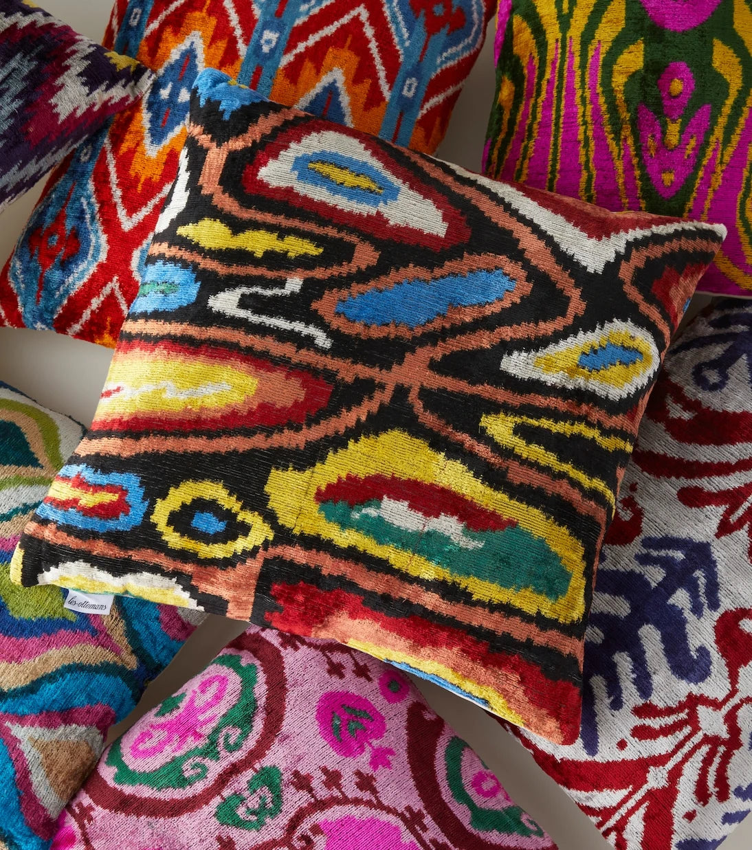 Les-Ottomans - Silk velvet cushion