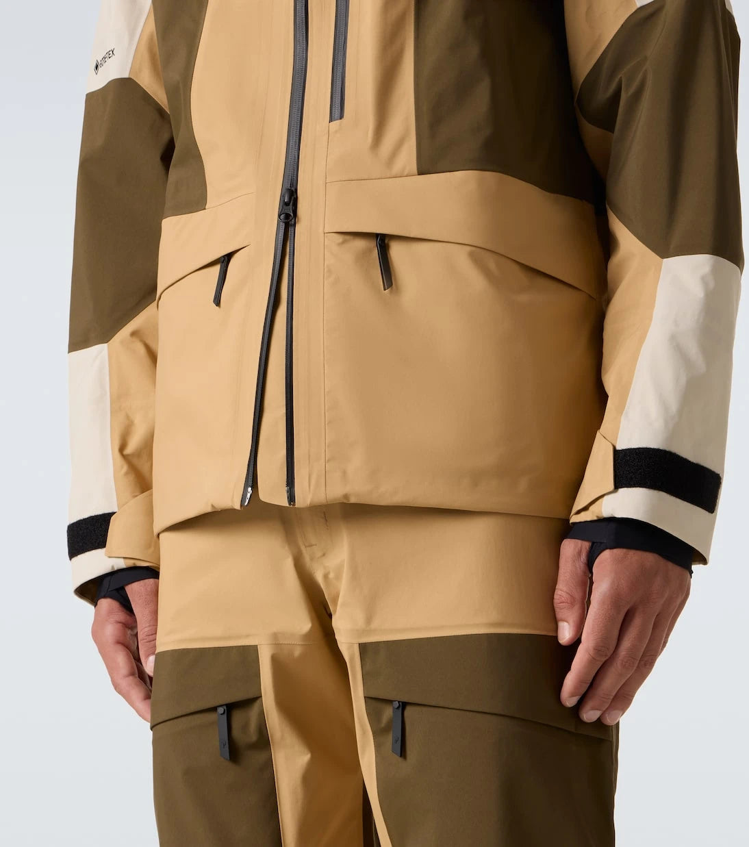 Peak Performance - سترة تزلج بغطاء للرأس Gravity Gore-Tex® 3L
