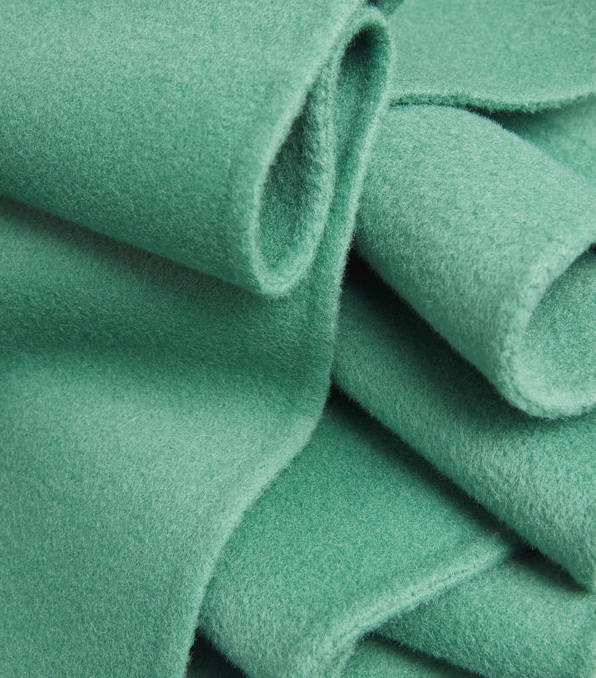 Wolk Morais Green Cashmere Bagatelle Cape