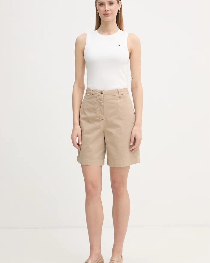 Tommy Hilfiger Kadın pamuklu chino şort
