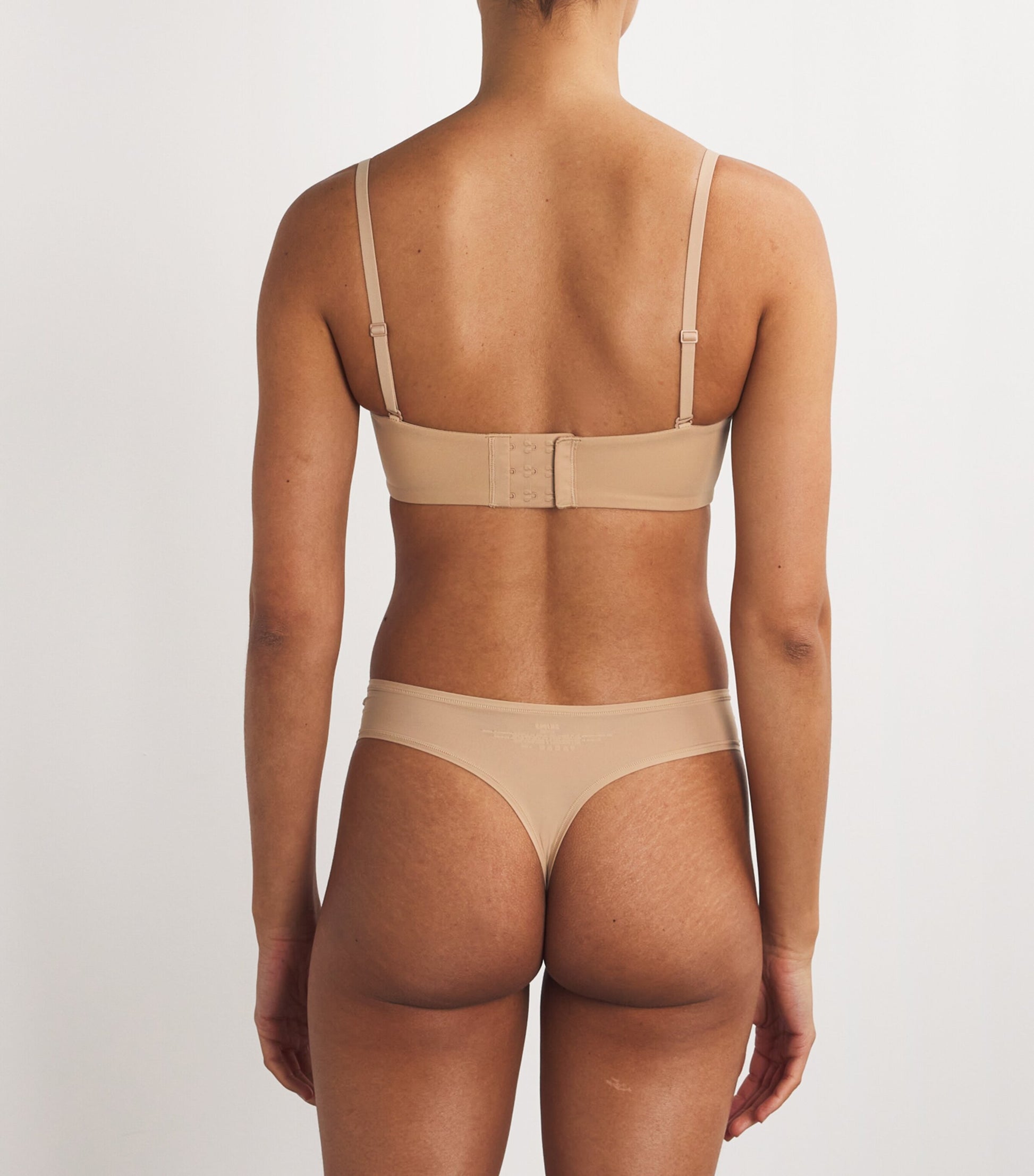 Fits Everybody Strapless Bra CLAY