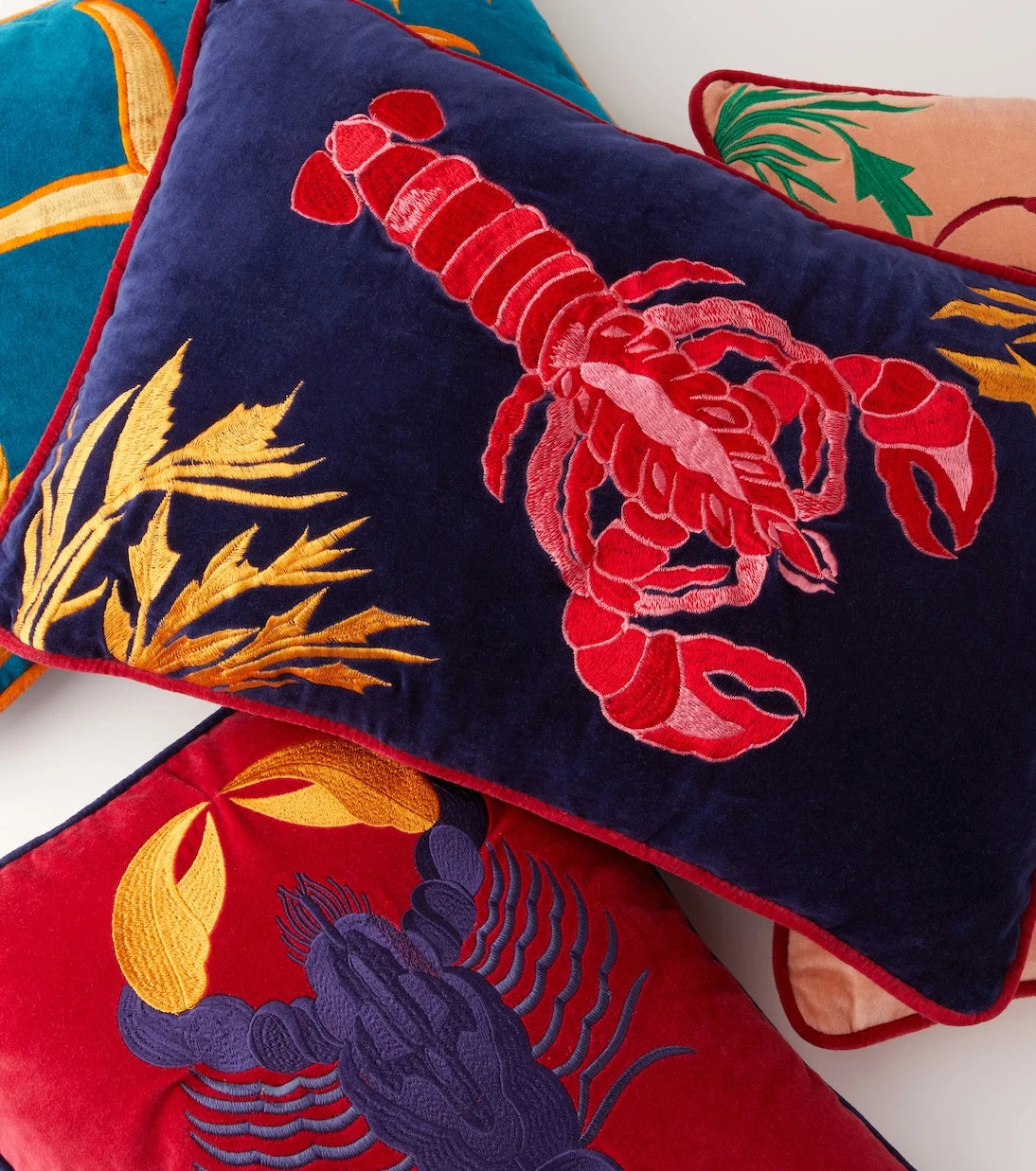 Les-Ottomans - Rock lobster embroidered cushion