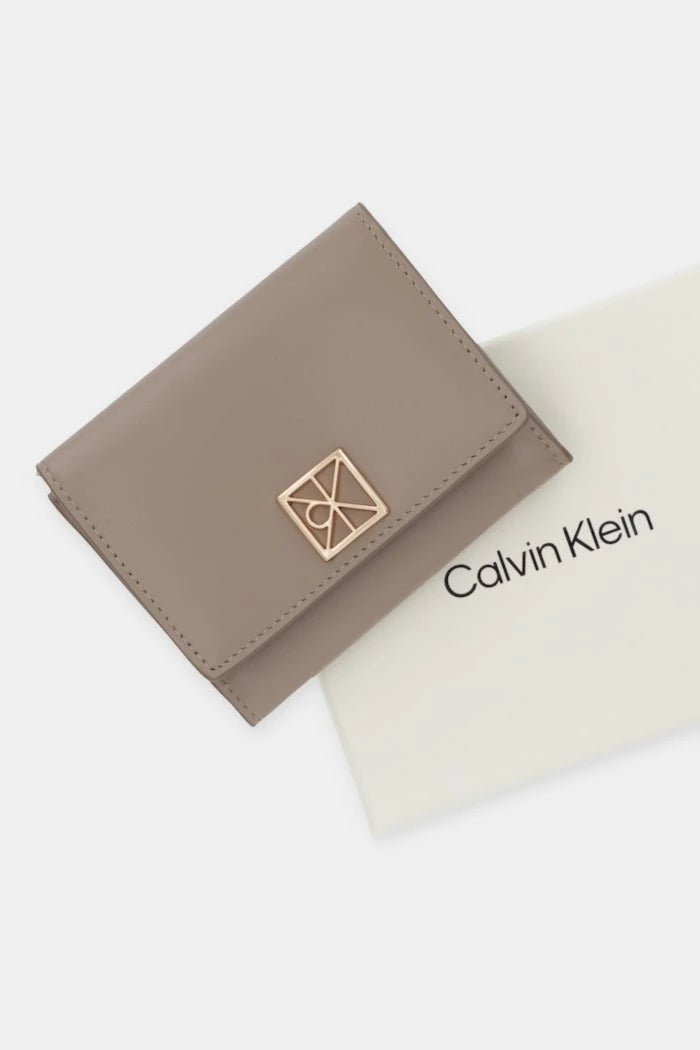 Calvin Klein Deri Cüzdan