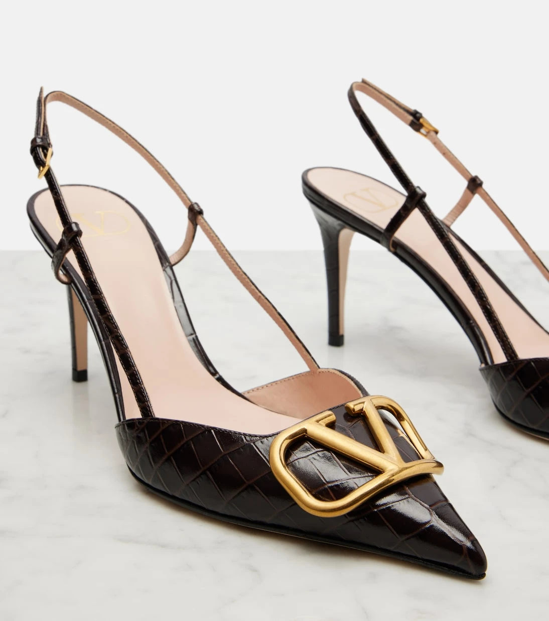 Valentino Garavani - VLogo 80 leather slingback pumps