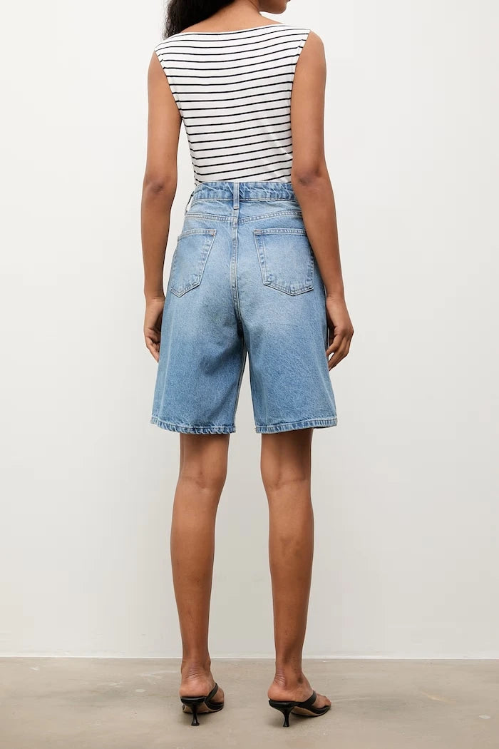 Answear.LAB kadın denim bermuda şort