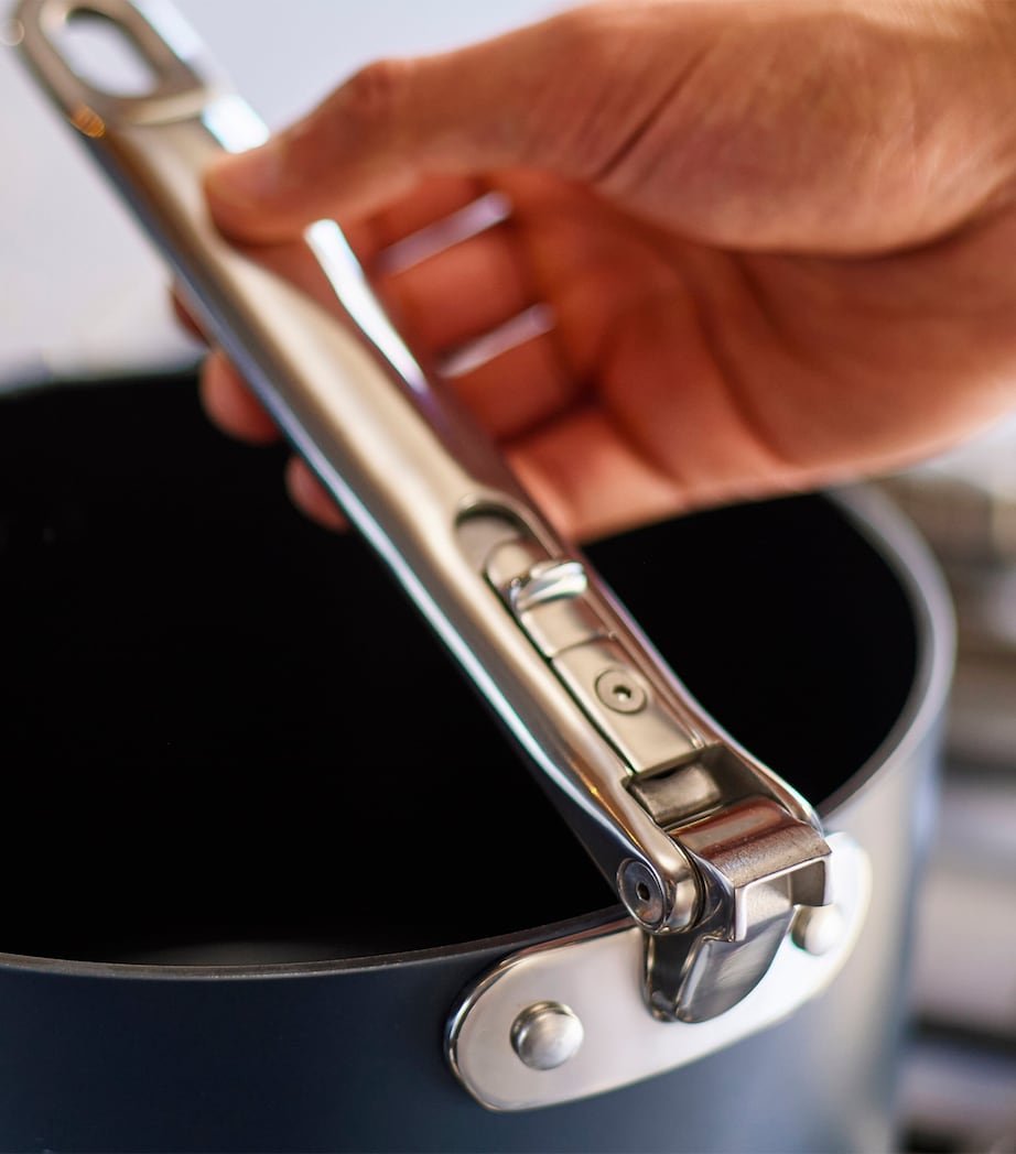 Non-Stick Saucepan with Lid (15cm)