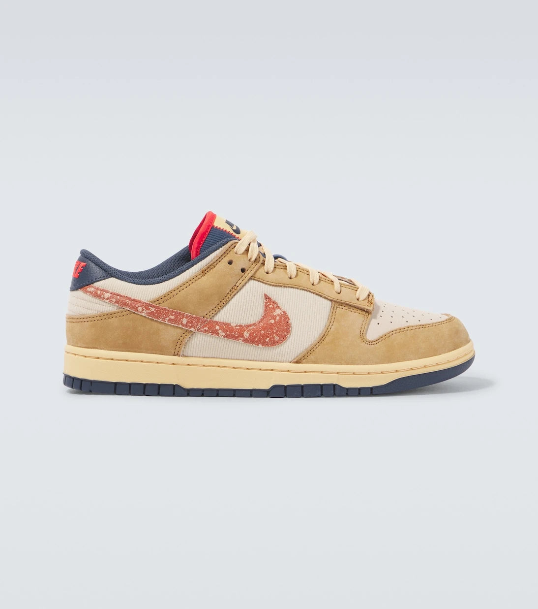 Nike - Dunk Low Retro SE leather sneakers
