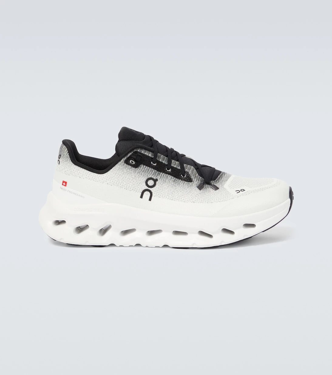 On - Cloudtilt running shoes