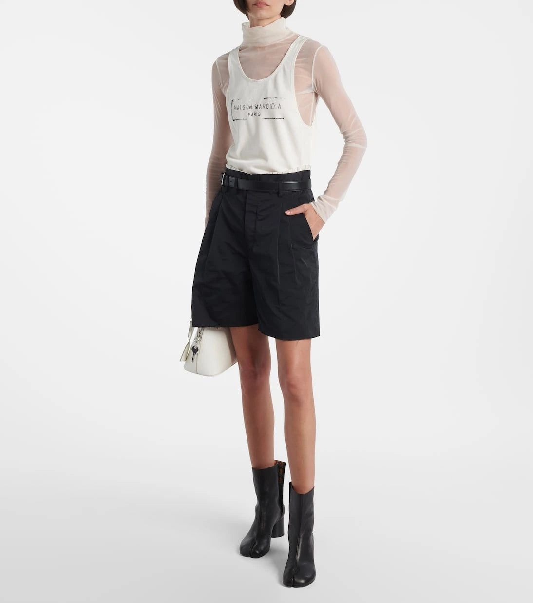 Maison Margiela - Distressed shorts