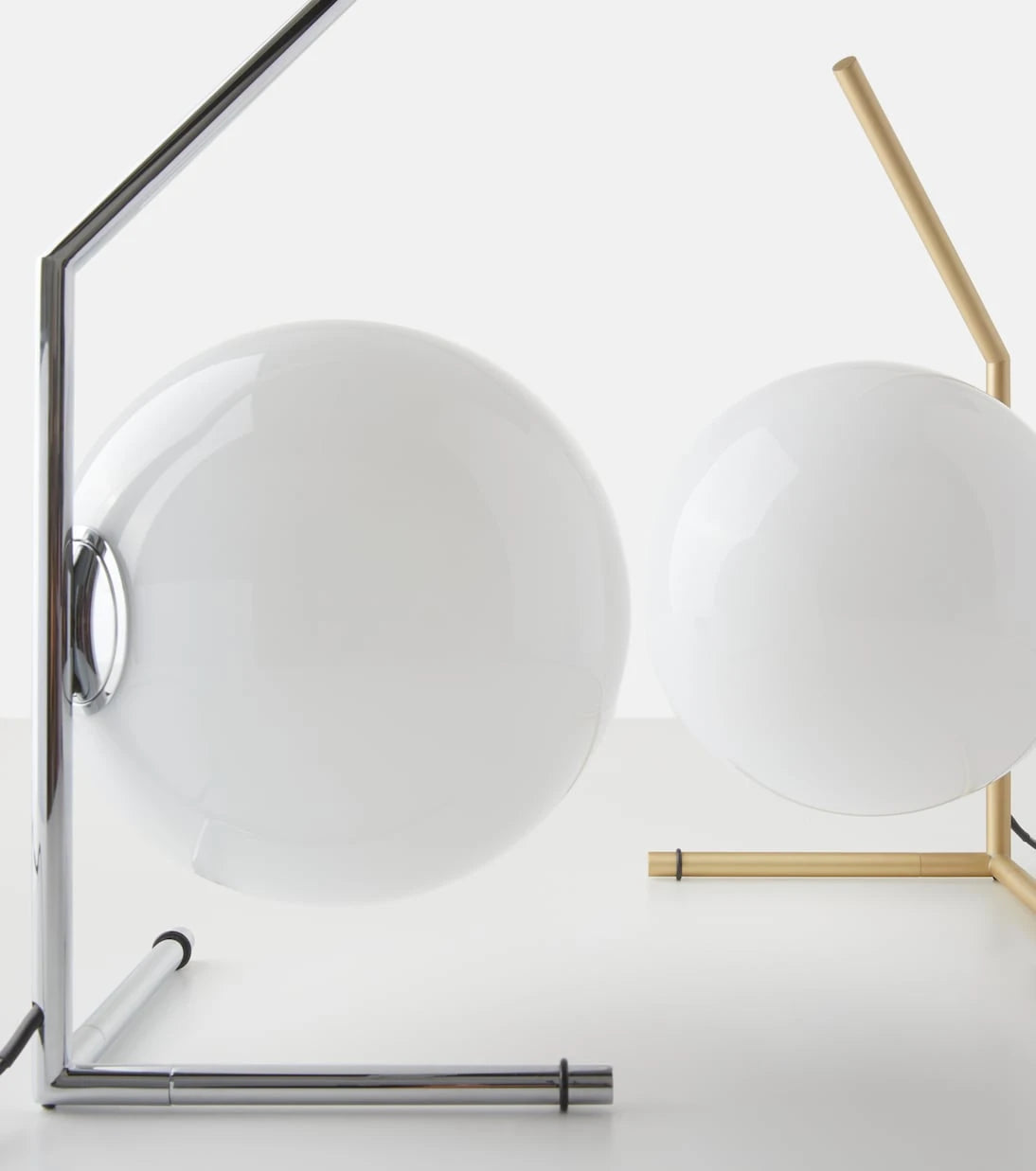 Flos - IC Lights T1 Low table lamp by Michael Anastassiades, EU plug