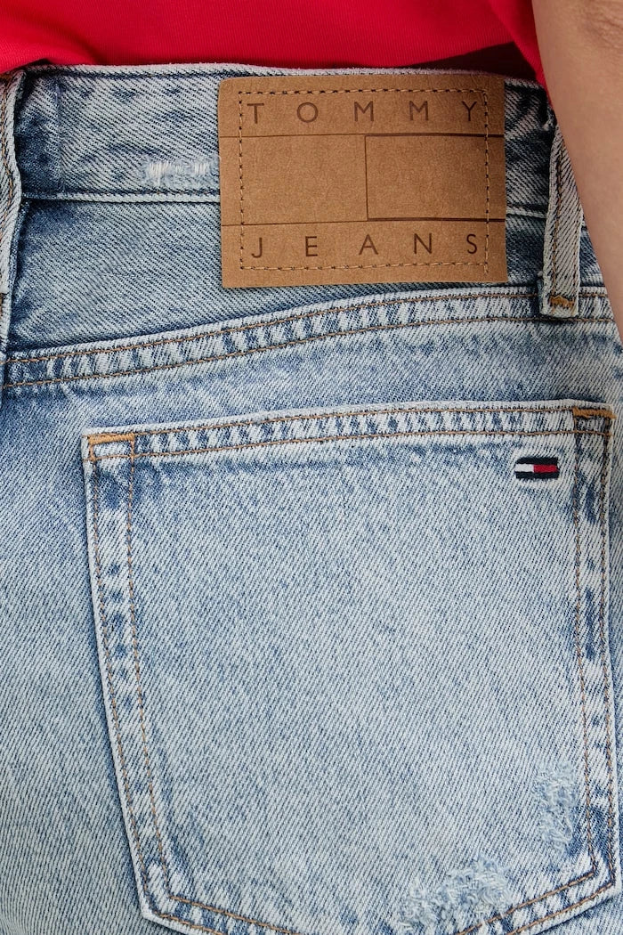 Tommy Jeans къс панталон дамски от деним