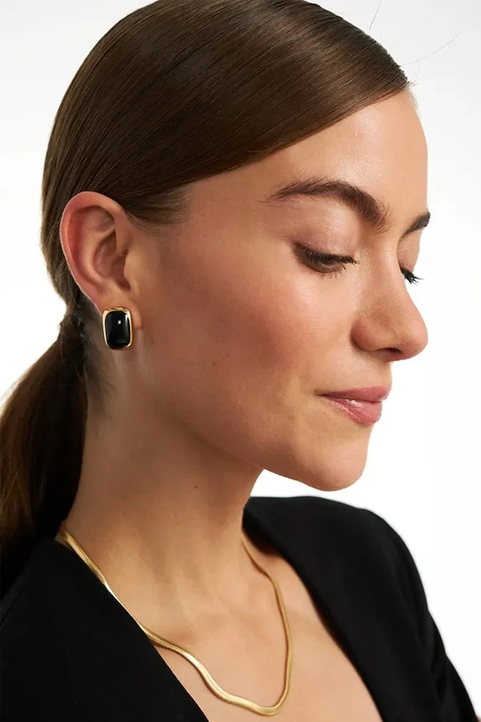 Emaye Detaylı Altın Kaplama Gümüş Kadın Küpeleri Alexis Black Earings