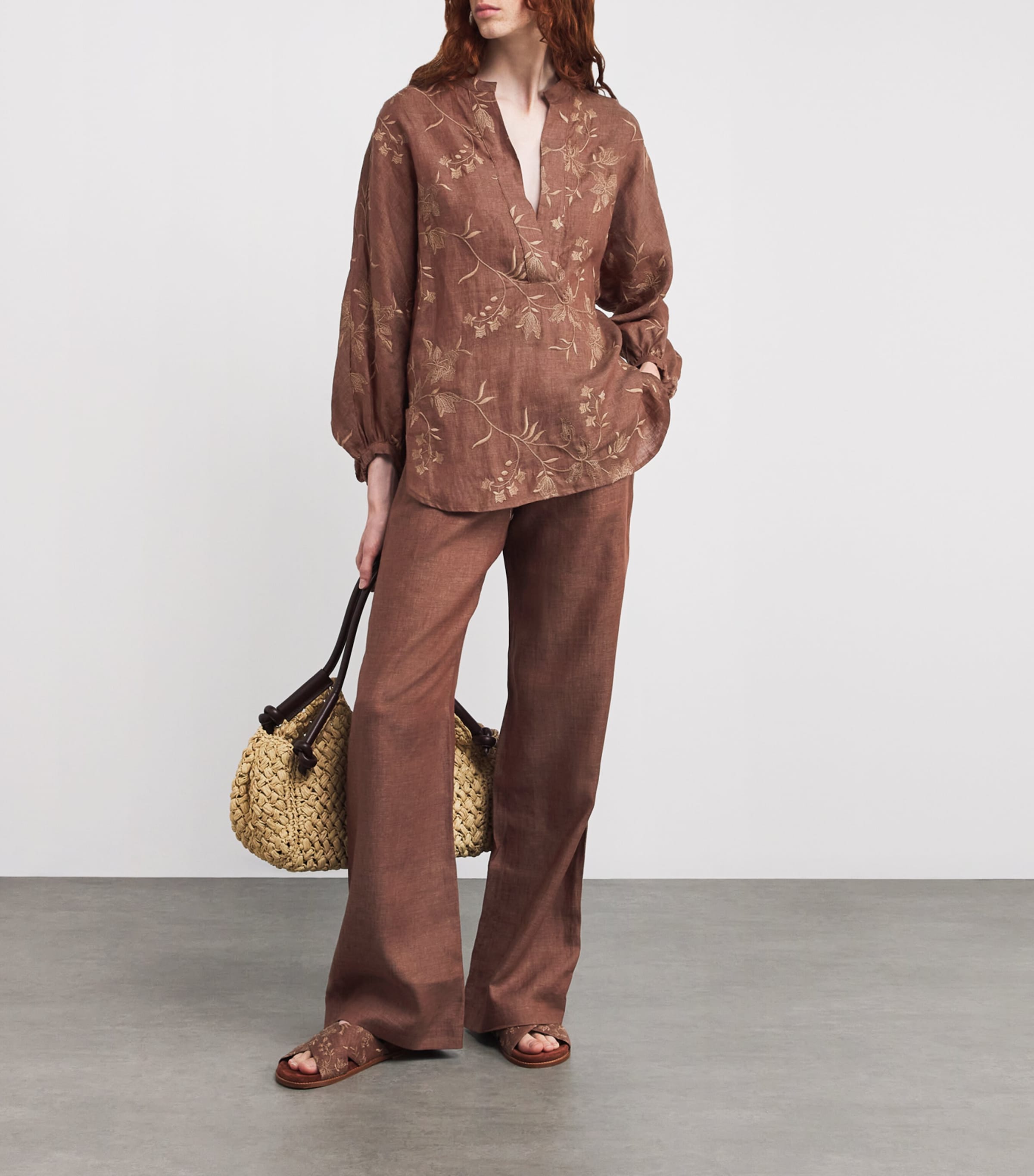 Eleventy Beige x Harrods Linen Floral-Embroidered Blouse