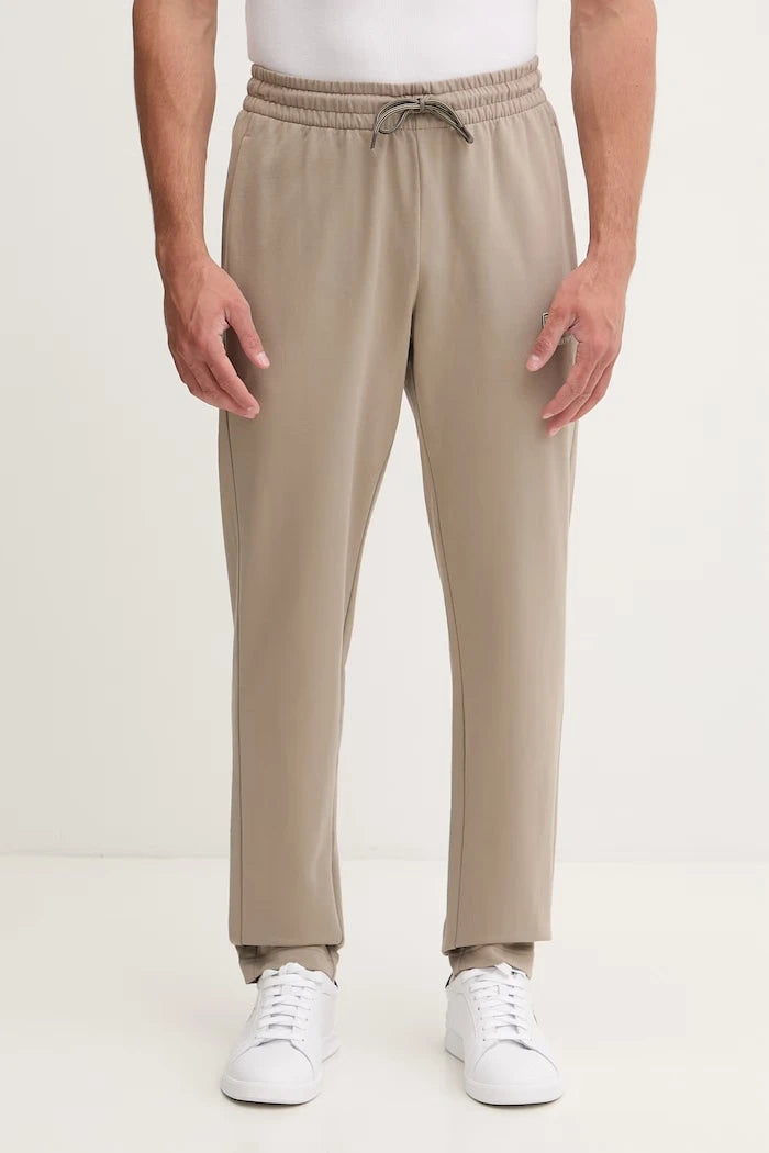EA7 Emporio Armani erkek spor takımı