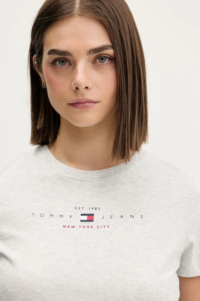Tommy Jeans тениска дамска с памук