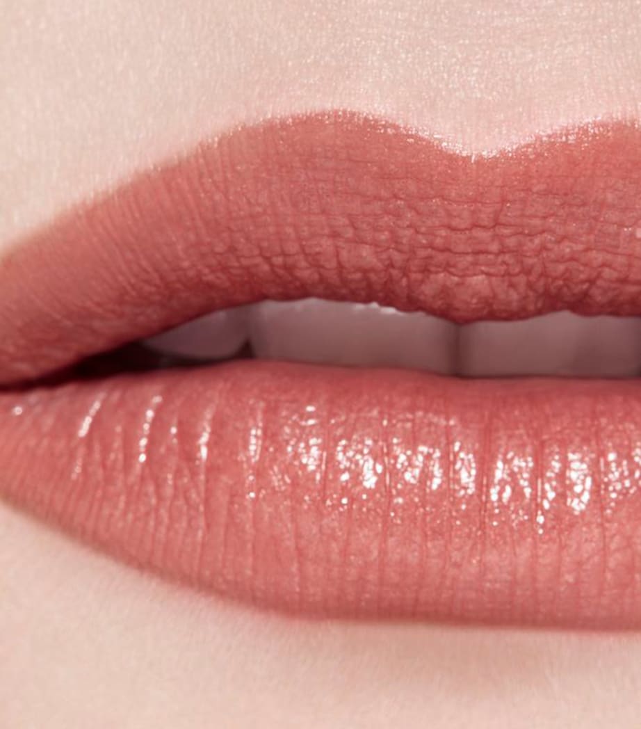 CHANEL Rouge Allure Lipstick