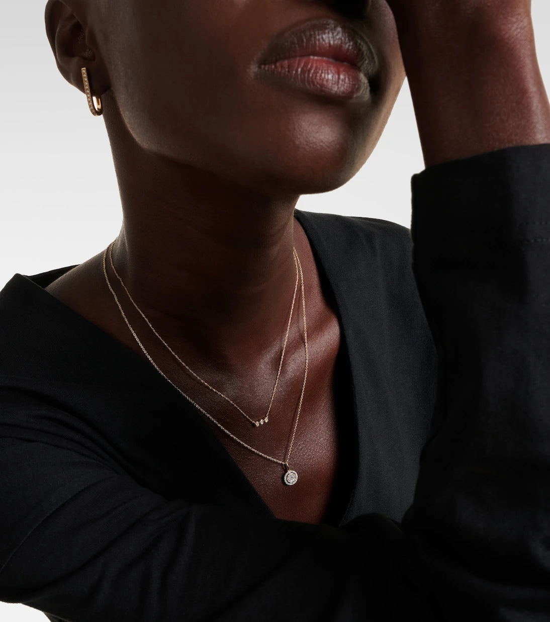 Stone and Strand - 10kt yellow gold necklace with diamonds