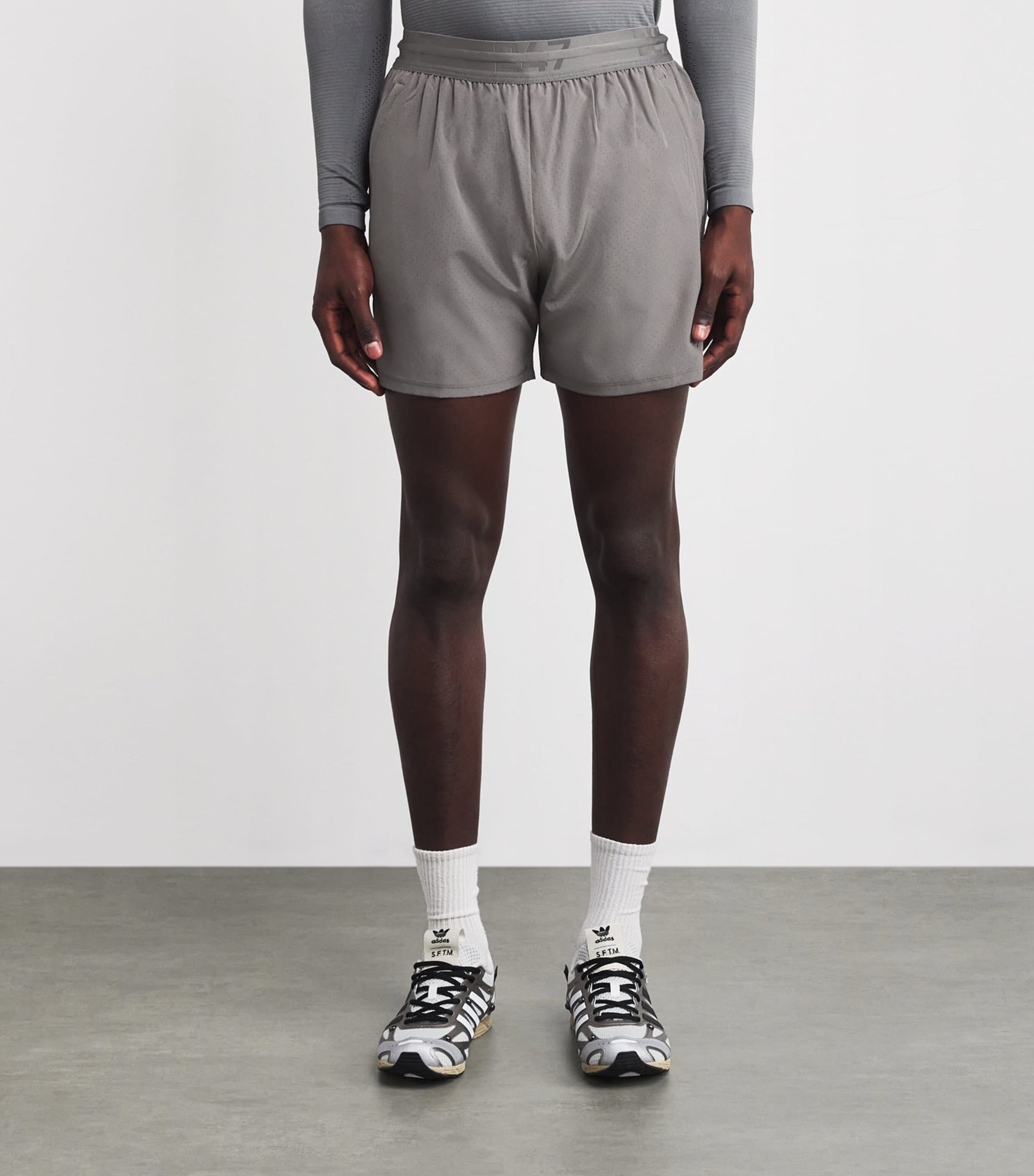 Represent 247 Trek Running Shorts